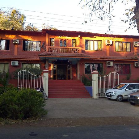 Om Shree Bed And Breakfast Harihareshwar Exterior photo