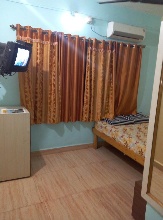 Om Shree Bed And Breakfast Harihareshwar Room photo